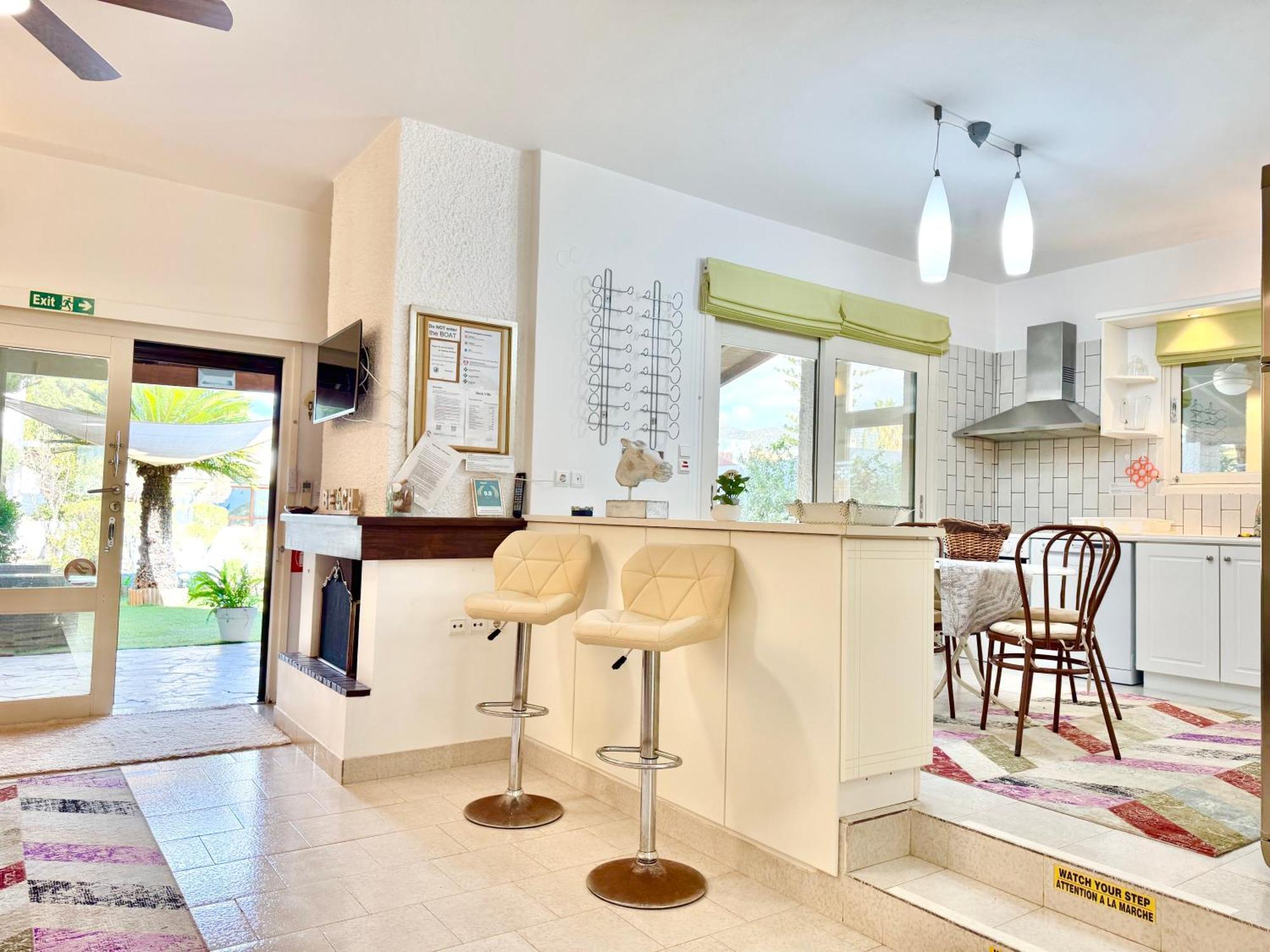 Villasonboard Dock Villa 3 Bed, 3 Bath, Canal, Greek Venice Porto Hydra Πλέπι Εξωτερικό φωτογραφία
